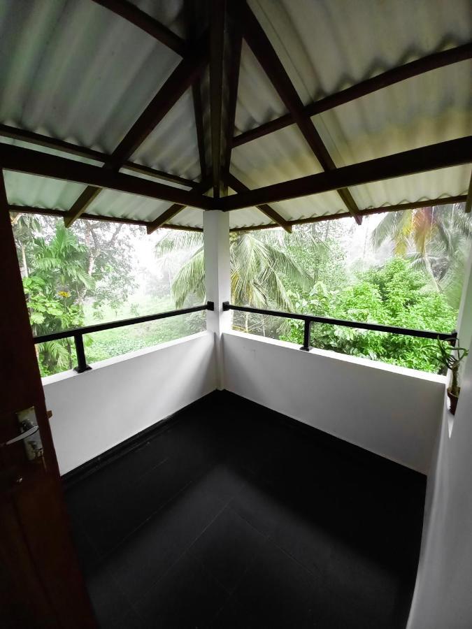 Rainforest River Bay デニヤヤ エクステリア 写真